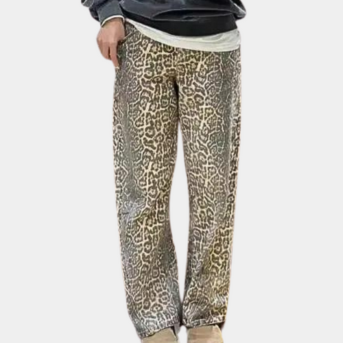 Comfortable jeans for women with leopard print