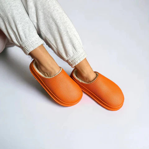 Anna CloudyFeet™ - Silky soft comfortable winter slippers